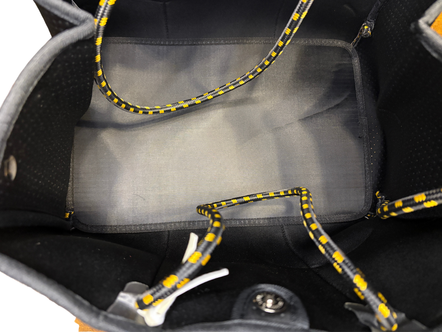 Neoprene Tote Bag: Classic Leopard Print