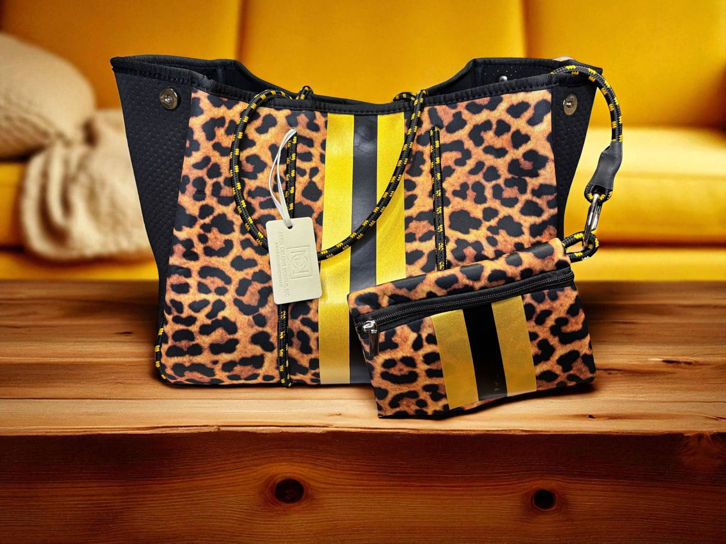 Neoprene Tote Bag: Classic Leopard Print