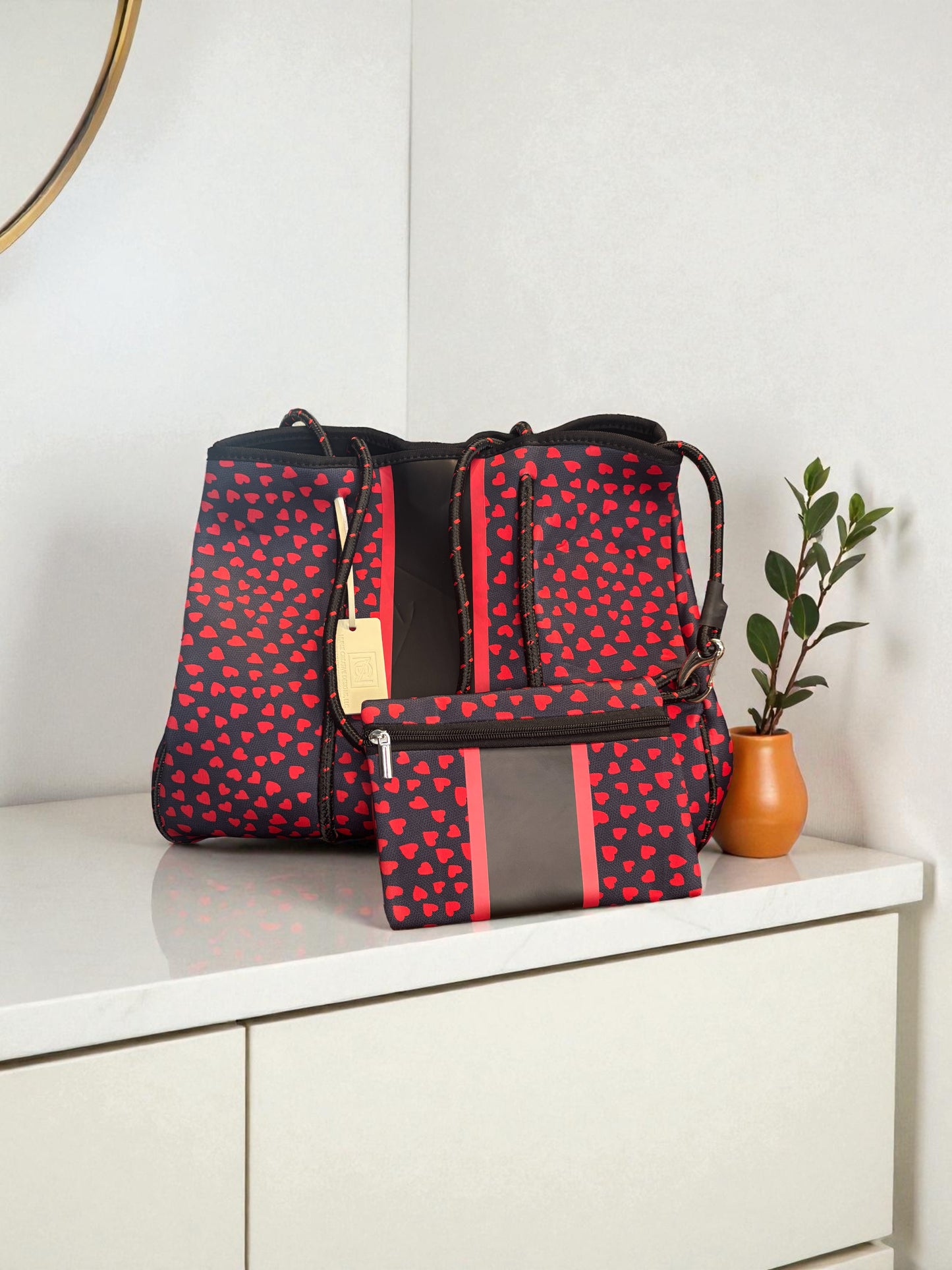 Neoprene Tote Bag: Red Hearts Tote